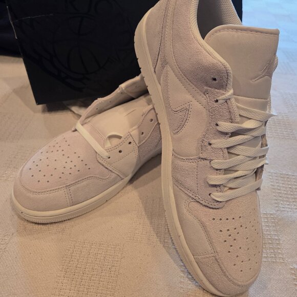 Men's Size 13 - Jordan 1 Low SE Craft Pale Ivory (FQ3055-100) - Picture 1 of 9